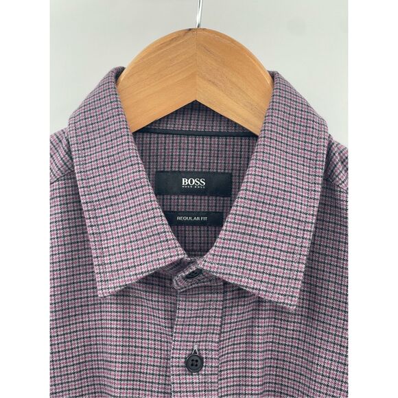 Hugo Boss Button Up Flannel Shirt Men Size Medium Purple Gray Plaid Check - Picture 1 of 10